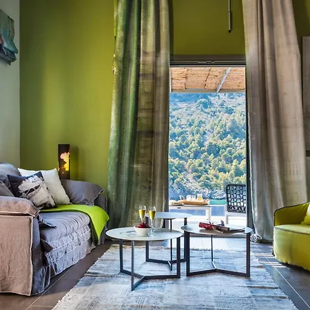 Exquisite Kefalonia Arystar 1 Bedroom Seafornt Spectacular Sea Views Private Outdoor Infinity Pool Assos *